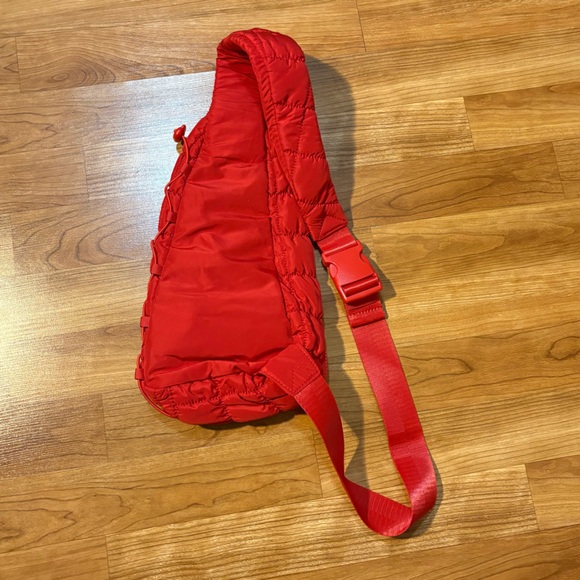 Quilted Sling Bag Red Puffer Do Everything In Love Crossbody Bag Shoulder Bag - Picture 4 of 8